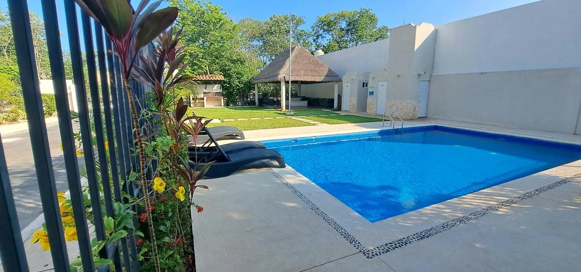 Holiday home Casa Ruisu 2 Plantas Amueblada Alberca En Playa Del Carmen Mayakoba Seguridad Bien Ubicada Jardines Senderos Comercios