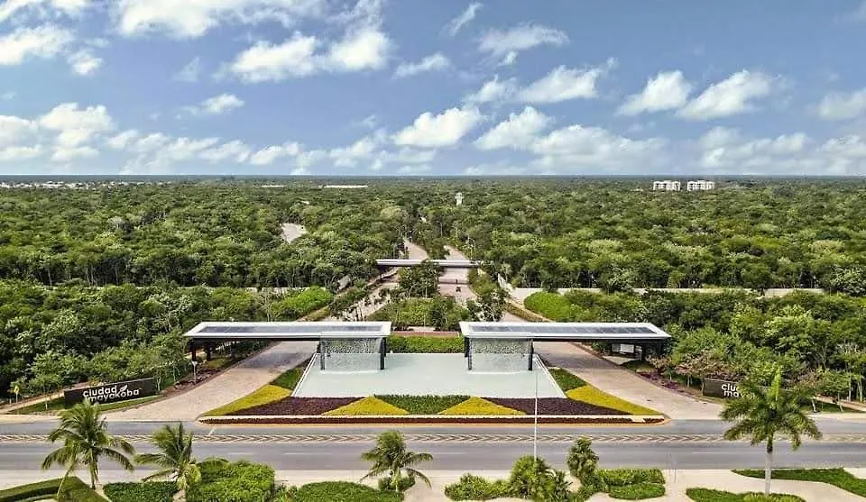 Casa Ruisu 2 Plantas Amueblada Alberca En Playa Del Carmen Mayakoba Seguridad Bien Ubicada Jardines Senderos Comercios بيت للعطل